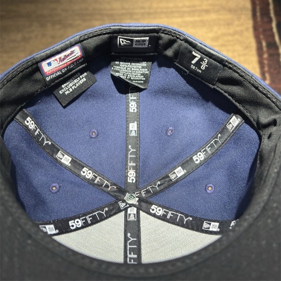 Blue Jays Hat Men’s New Era 59Fifty Fitted - Picture 6 of 6